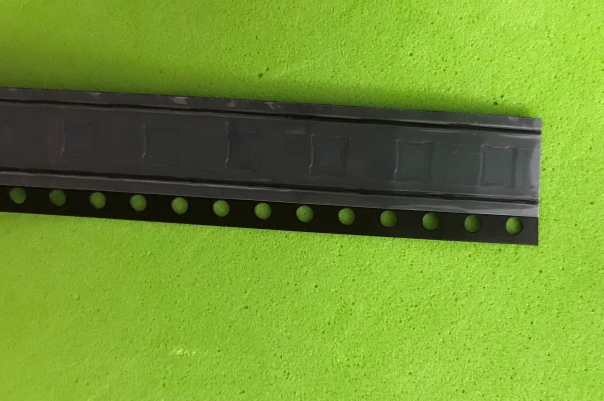 50 unids/lote Original nuevo U - Tristar Ic Chip reseña y precio